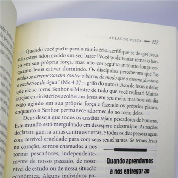 LIVRO AGUAS QUE TRANSFORMAM - Image 3