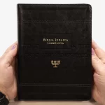 Bíblia Judaica Completa | Letra Normal | Capa Luxo Preta - Imagem 2