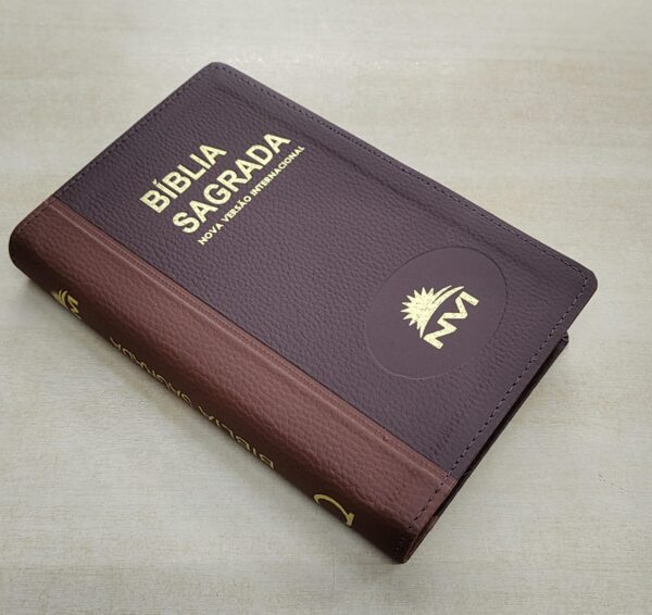 Biblia Sagrada NVI Letra Grande Capa Marrom - Imagem 2